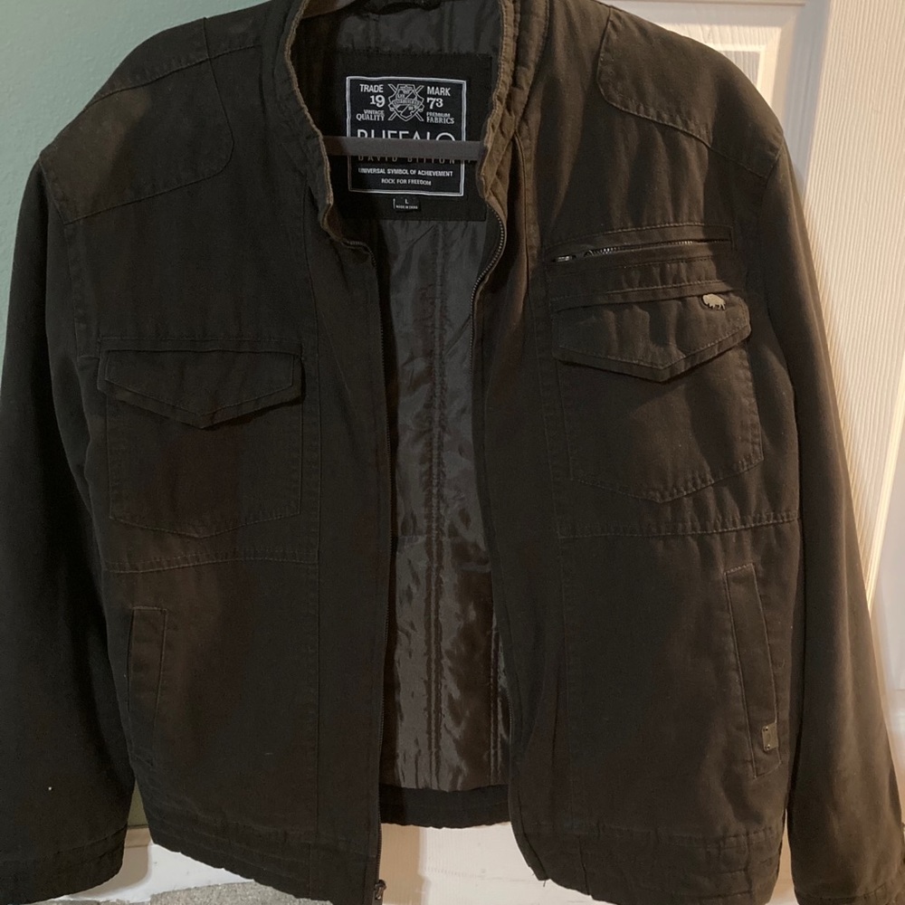Men’s bomber style jacket